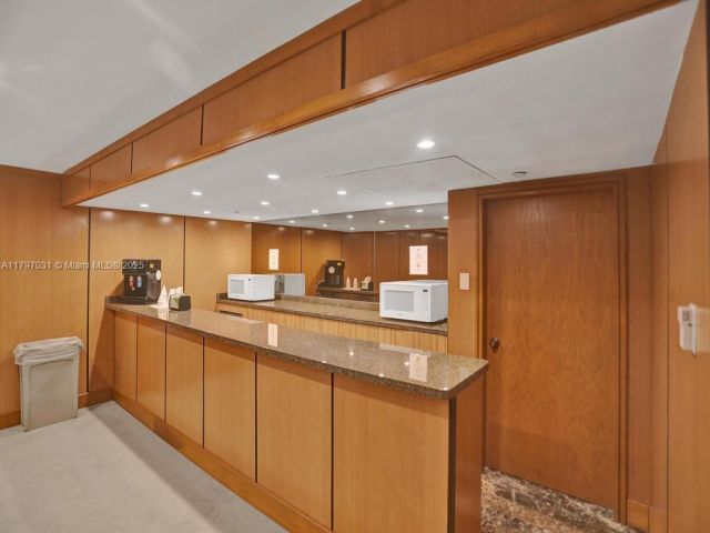 Apartment for sale  Unit #16GR - photo 6020344