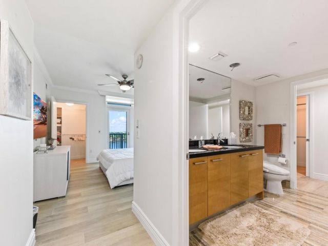 Apartment for rent  Unit #1104 - photo 5977181