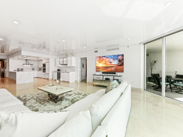 Apartment for rent  Unit #1104 - photo 5977189