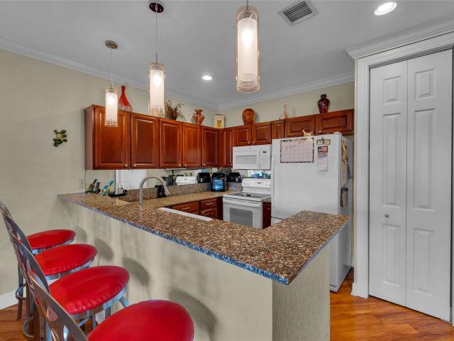 Home for sale at 1327 SE 3rd Ave 1327 - photo 5980599