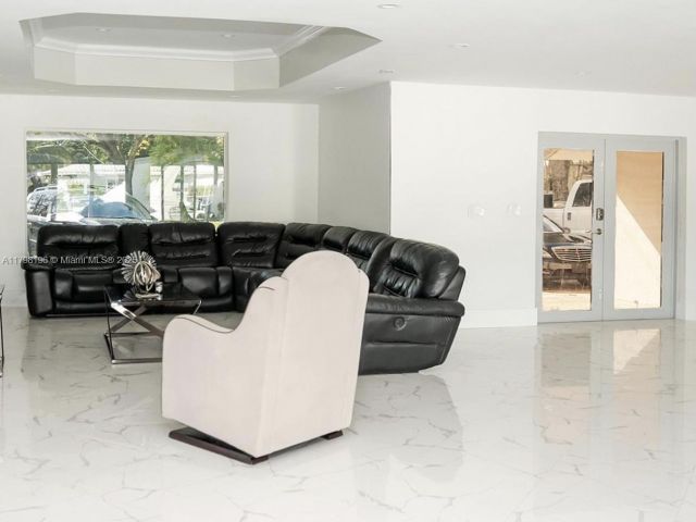 Home for sale at 2055 Keystone Blvd - photo 5976846