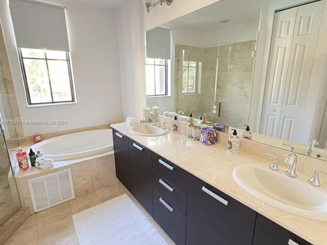 Home for sale at 5200 NW 83rd Ct - photo 5976466