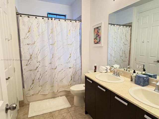 Home for sale at 5200 NW 83rd Ct - photo 5976467