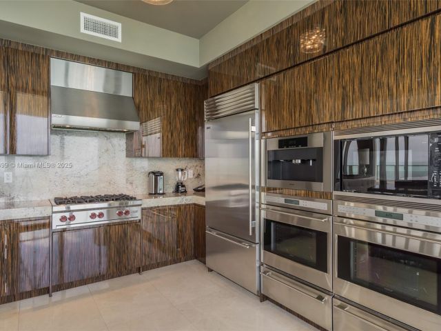 Apartment for sale  Unit #2100 - photo 5979465