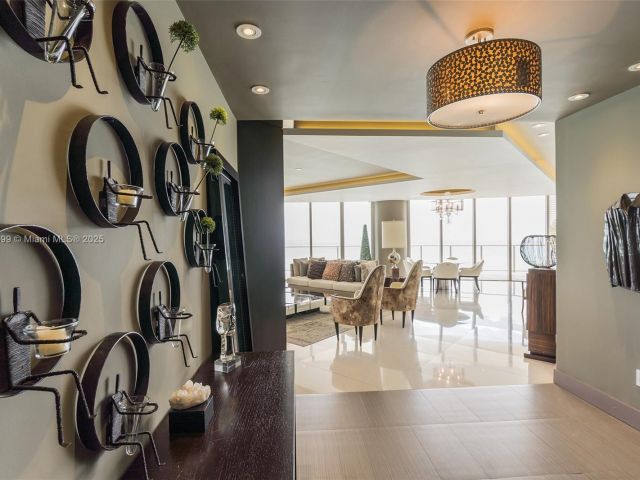 Apartment for sale  Unit #2100 - photo 5979469