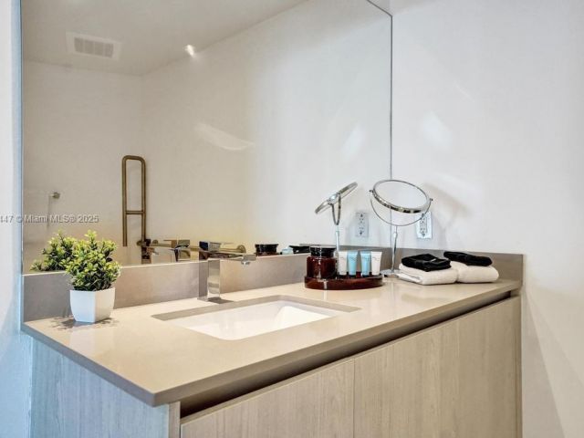 Apartment for sale  Unit #2803 - photo 5980179