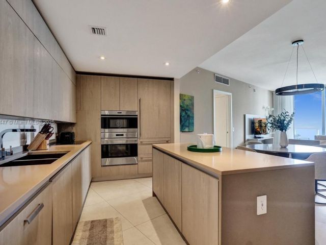 Apartment for sale  Unit #2803 - photo 5980189