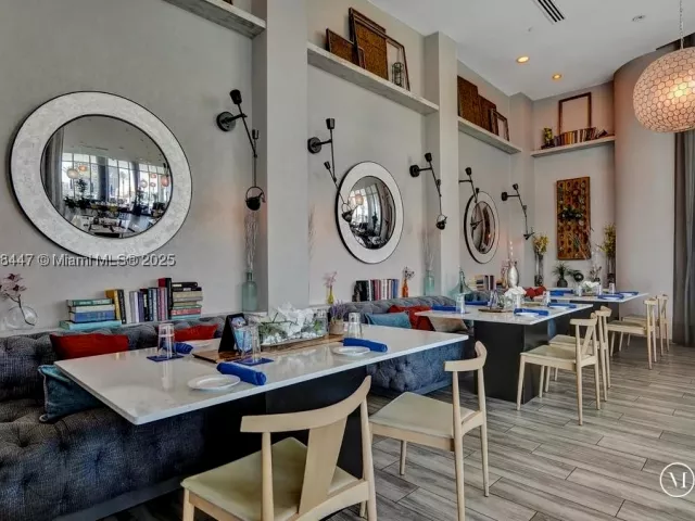 2-bedroom condo for sale in Hollywood - 4111 S Ocean Dr 2803 - MondialRealty