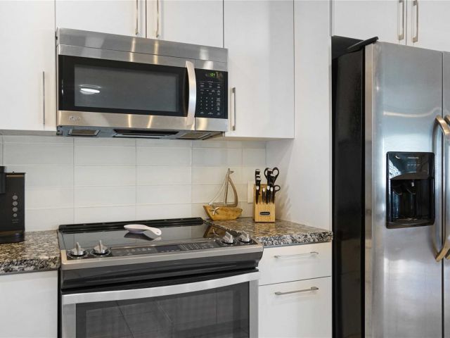 Home for rent at 2716 N Ocean Blvd - photo 6003022