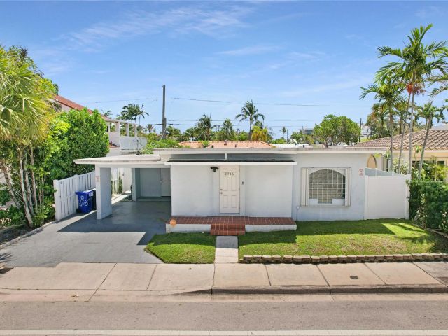 Home for rent at 2716 N Ocean Blvd - photo 6003035