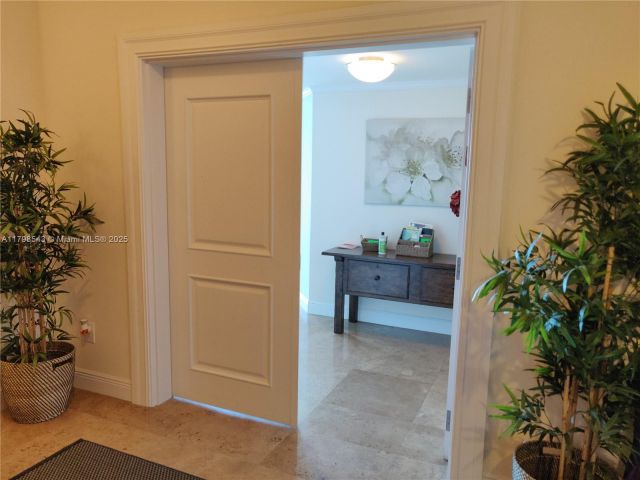 Apartment for rent  Unit #2206 - photo 6016817