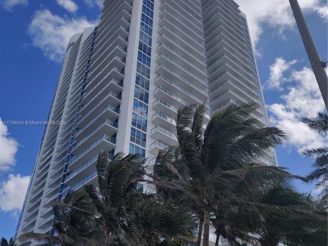 Apartment for rent  Unit #2206 - photo 6016822