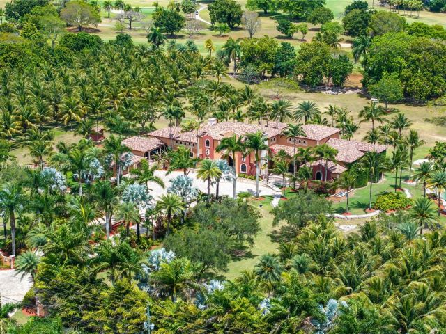 Home for sale at 17201 SW 248th St - photo 6046810