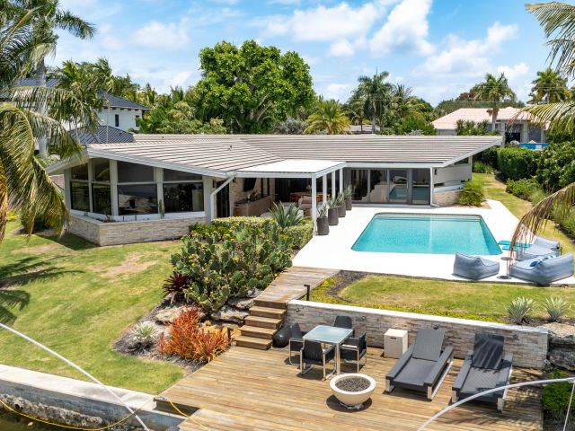 Home for sale at 1425 Middle River Drive - photo 6000691