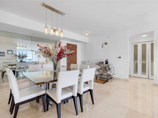 Apartment for sale  Unit #3202 - photo 5977978