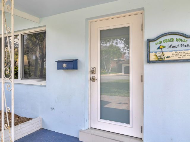 Home for rent at 348 SE 18th Avenue - photo 5982758