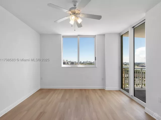 2-bedroom condo for sale in Hallandale Beach - 1745 E Hallandale Beach Blvd 2007W - MondialRealty