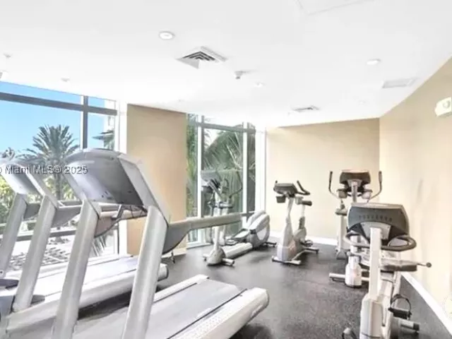 2-bedroom condo for sale in Hallandale Beach - 1745 E Hallandale Beach Blvd 2007W - MondialRealty
