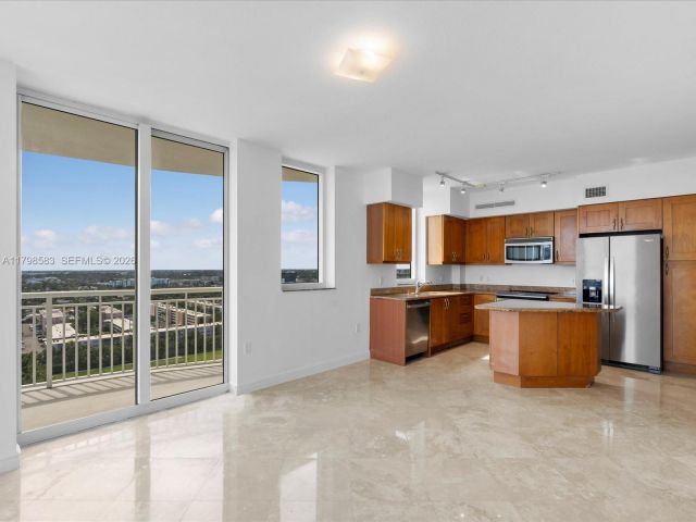 2-bedroom condo for sale in Hallandale Beach - 1745 E Hallandale Beach Blvd 2007W - MondialRealty