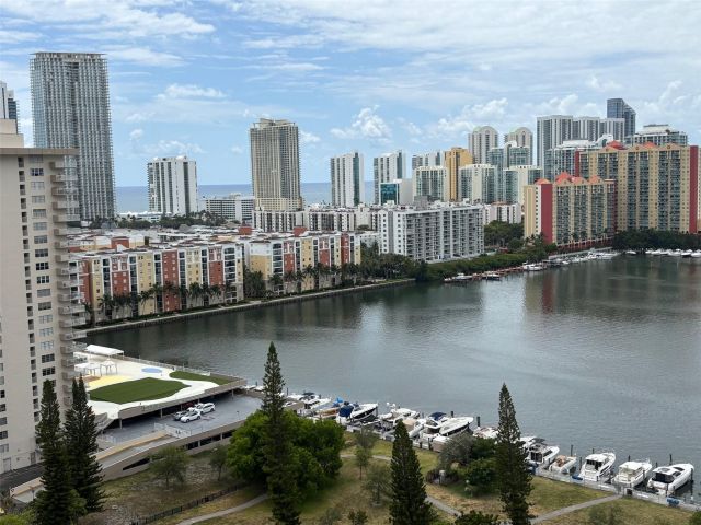 Apartment for sale  Unit #2210 - photo 5987710