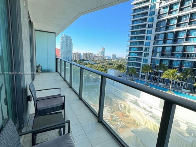 Apartment for sale  Unit #1608 - photo 6432362