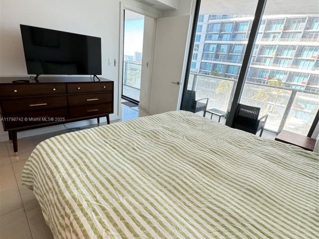 Apartment for sale  Unit #1608 - photo 6432365