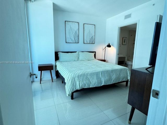 Apartment for sale  Unit #1608 - photo 6432366