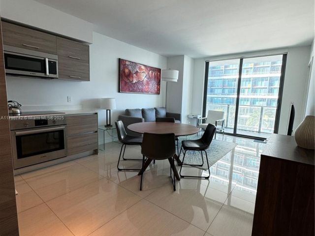 Apartment for sale  Unit #1608 - photo 6432369