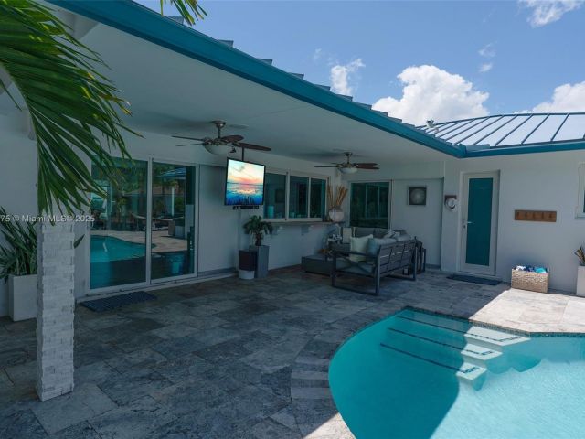 Home for sale at 2711 NE 57th Ct - photo 5979381