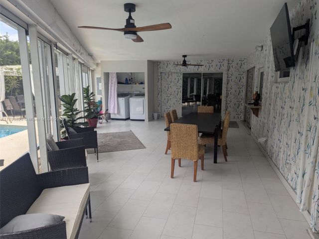 Home for sale at 5111 NE 15th Ave - photo 5979403