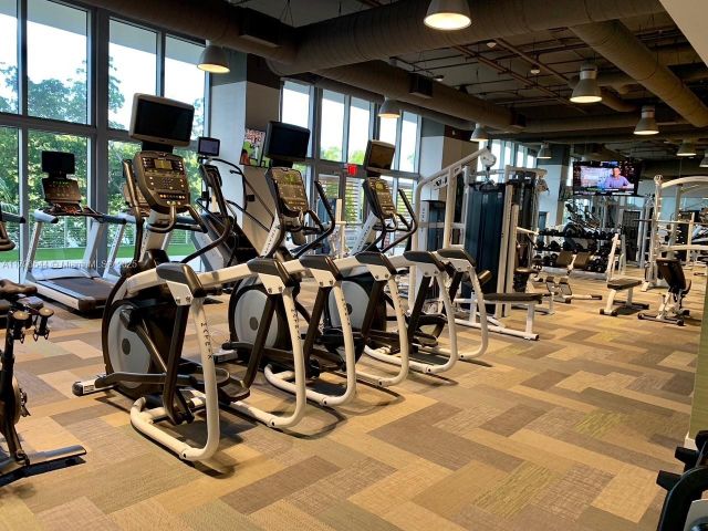 Apartment for sale  Unit #1806 +1 parking - photo 5978578