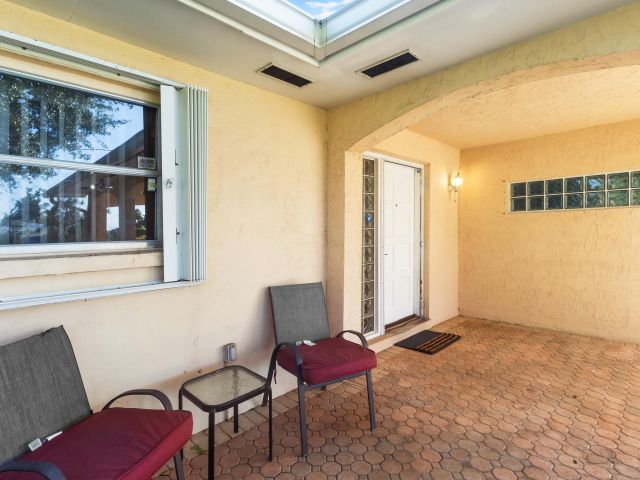 Home for rent at 1059 Carambola Circle - photo 5983007