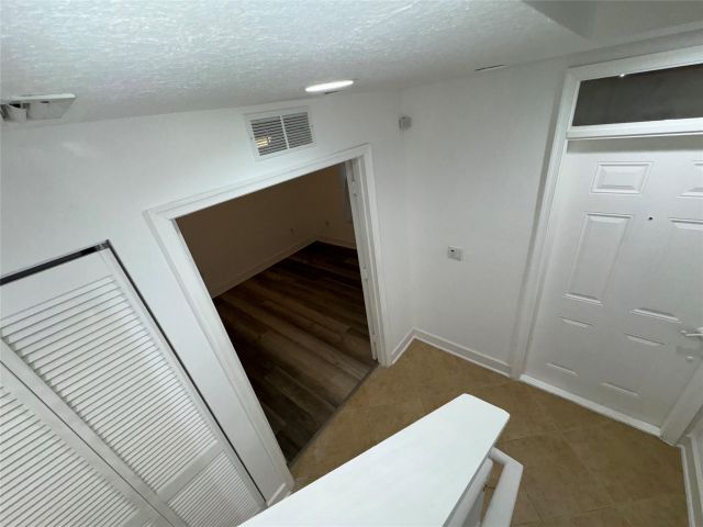 Home for sale at 1033 NE 17th Way 605 - photo 5981465