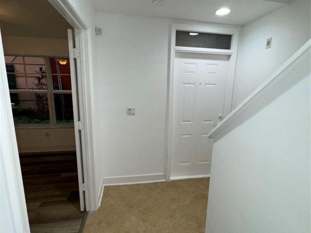 Home for sale at 1033 NE 17th Way 605 - photo 5981467