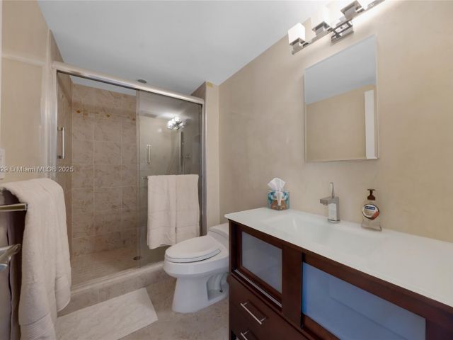 Apartment for sale  Unit #5S - photo 5997225