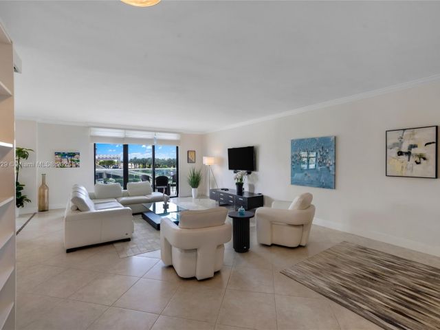 Apartment for sale  Unit #5S - photo 5997239