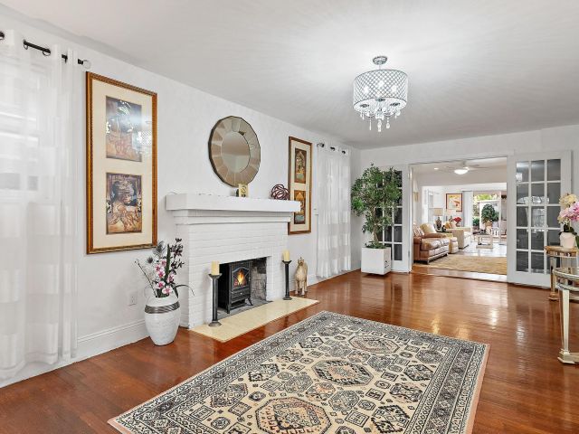 Home for sale at 328 Monroe Drive - photo 6038132