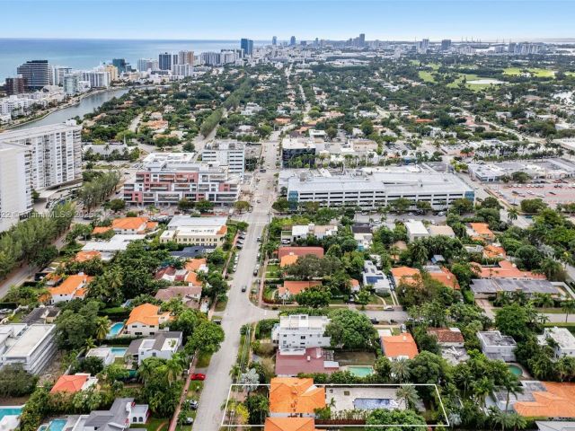 Home for sale at 4316 Sheridan Ave - photo 5985974