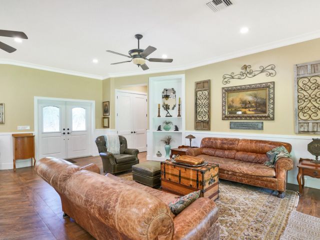 Home for sale at 6624 Dillman Road - photo 6035498