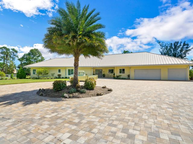 Home for sale at 6624 Dillman Road - photo 6035504