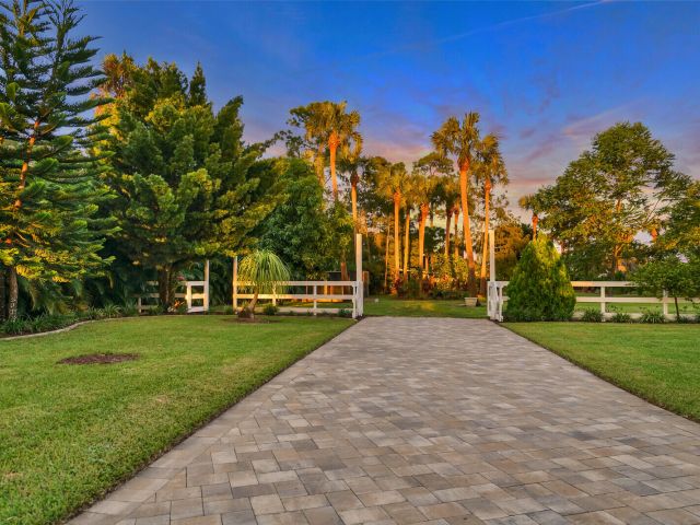 Home for sale at 6624 Dillman Road - photo 6035512