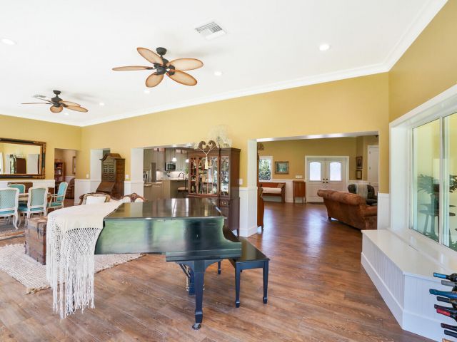 Home for sale at 6624 Dillman Road - photo 6667239