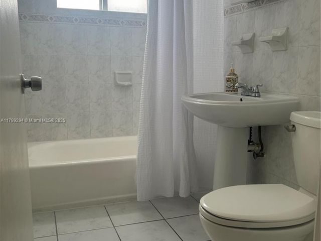 Home for sale at 1575 SW 12th Ave - photo 6112749