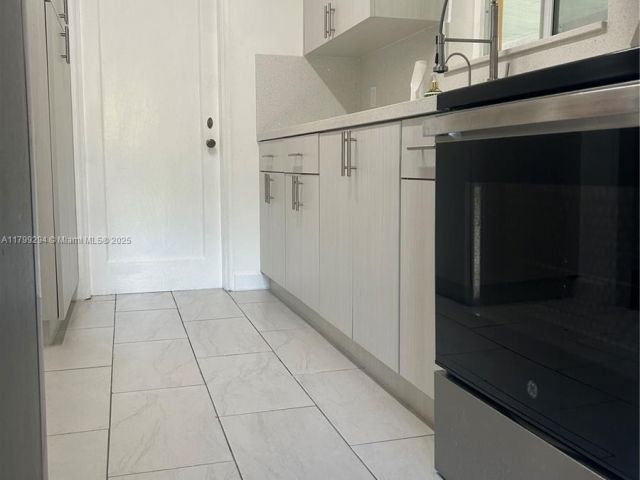 Home for sale at 1575 SW 12th Ave - photo 6112754