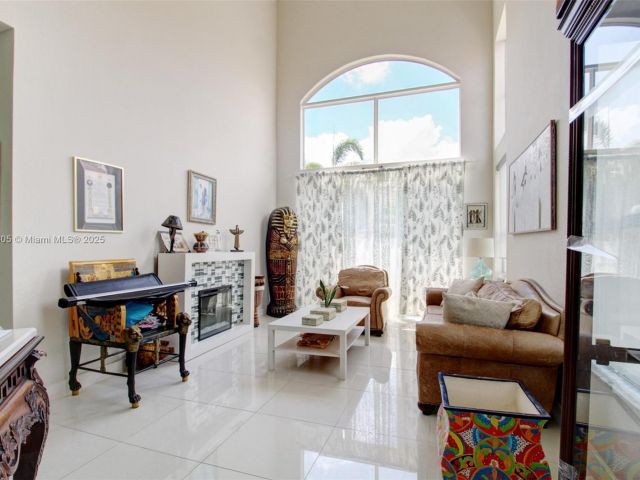 Home for sale at 1156 NE 37th Pl - photo 6036578