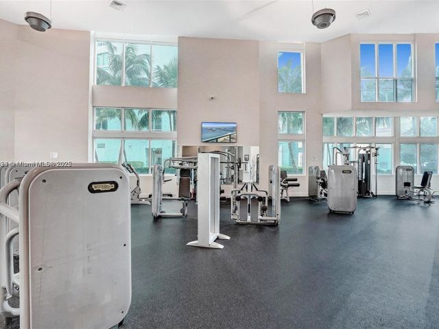 Apartment for sale  Unit #2307 - photo 5987681