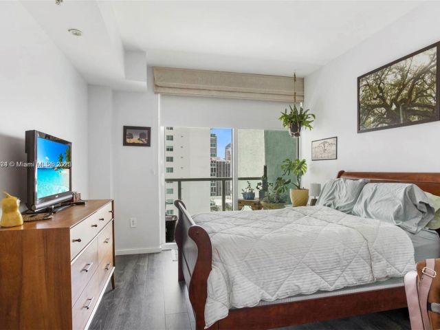 Apartment for sale  Unit #2307 - photo 5987689