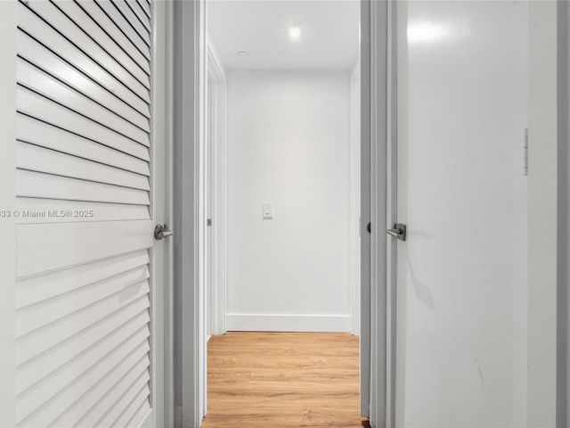 Apartment for rent  Unit #2307 - photo 5989698