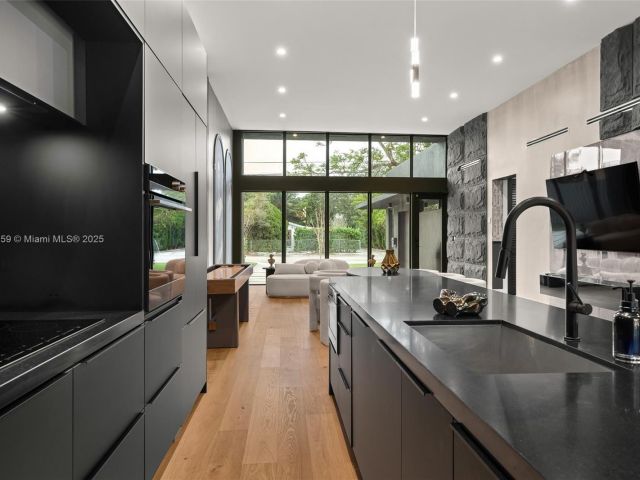 Home for rent at 400 NW 49th St 0 - photo 5987166