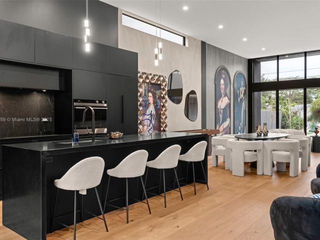 Home for rent at 400 NW 49th St 0 - photo 5987169